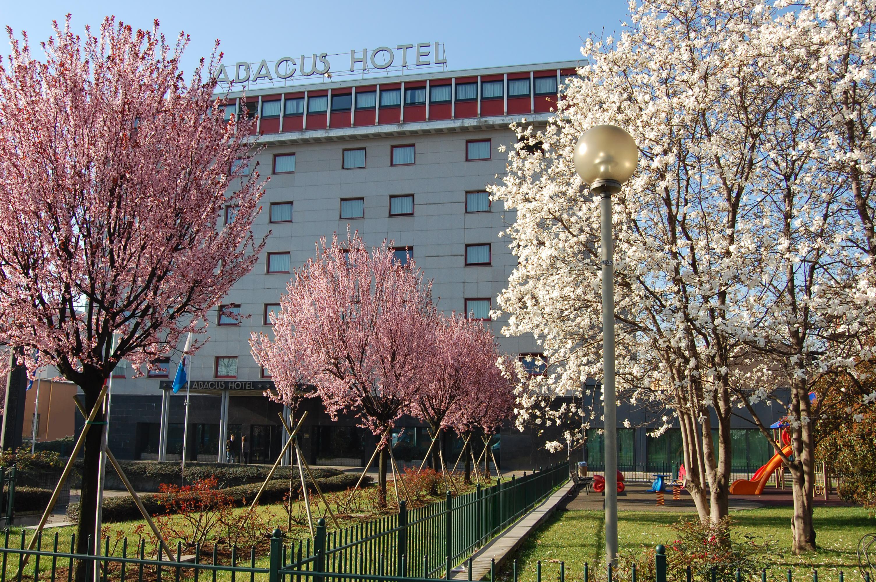 Abacus Hotel Sesto San Giovanni Luaran gambar