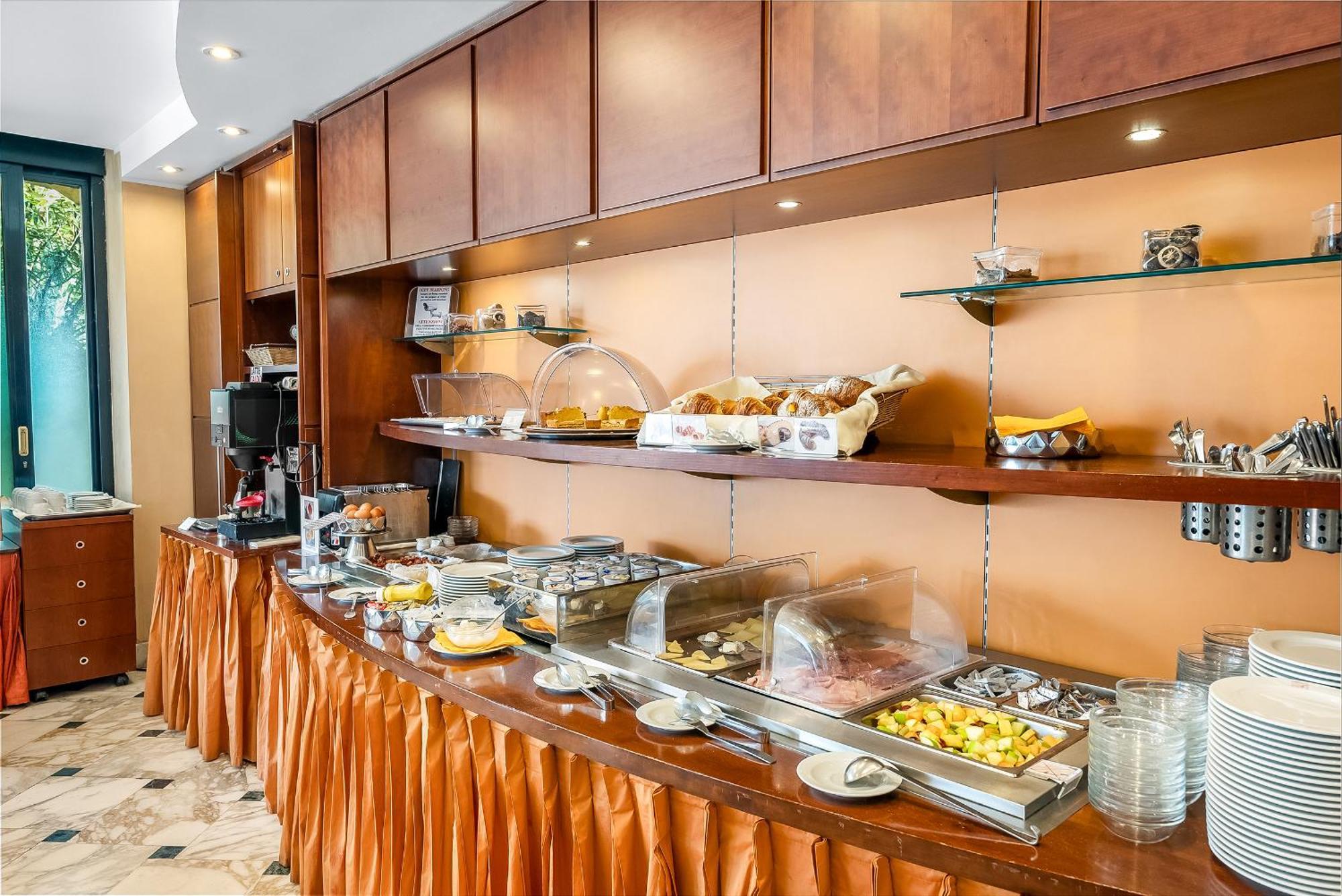 Abacus Hotel Sesto San Giovanni Luaran gambar
